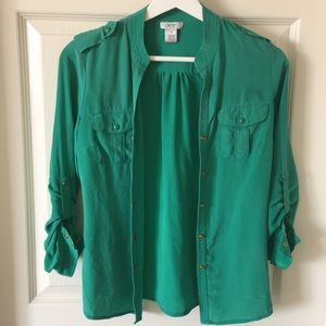 Cache women green blouse. Size XS